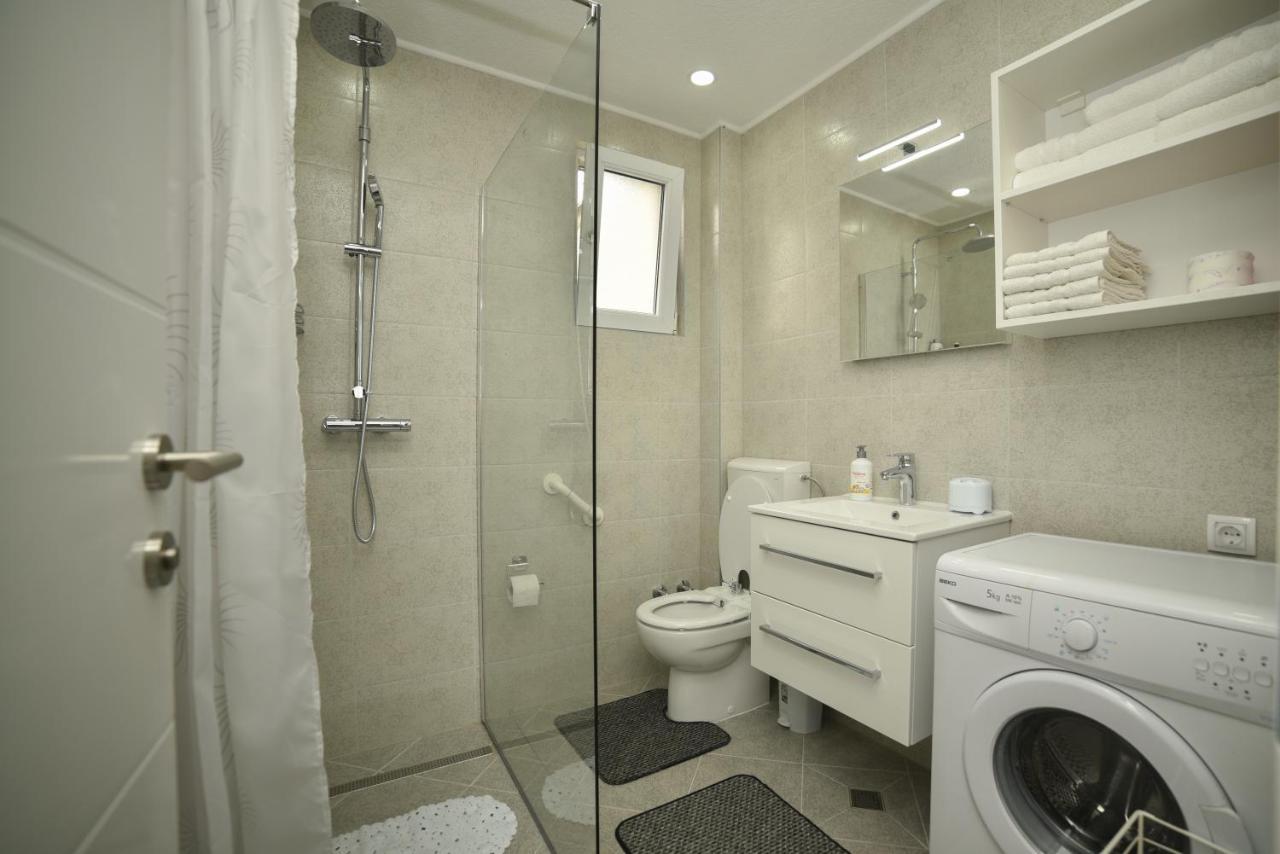 Apartman Slatki Dom 1 SJJ Extérieur photo